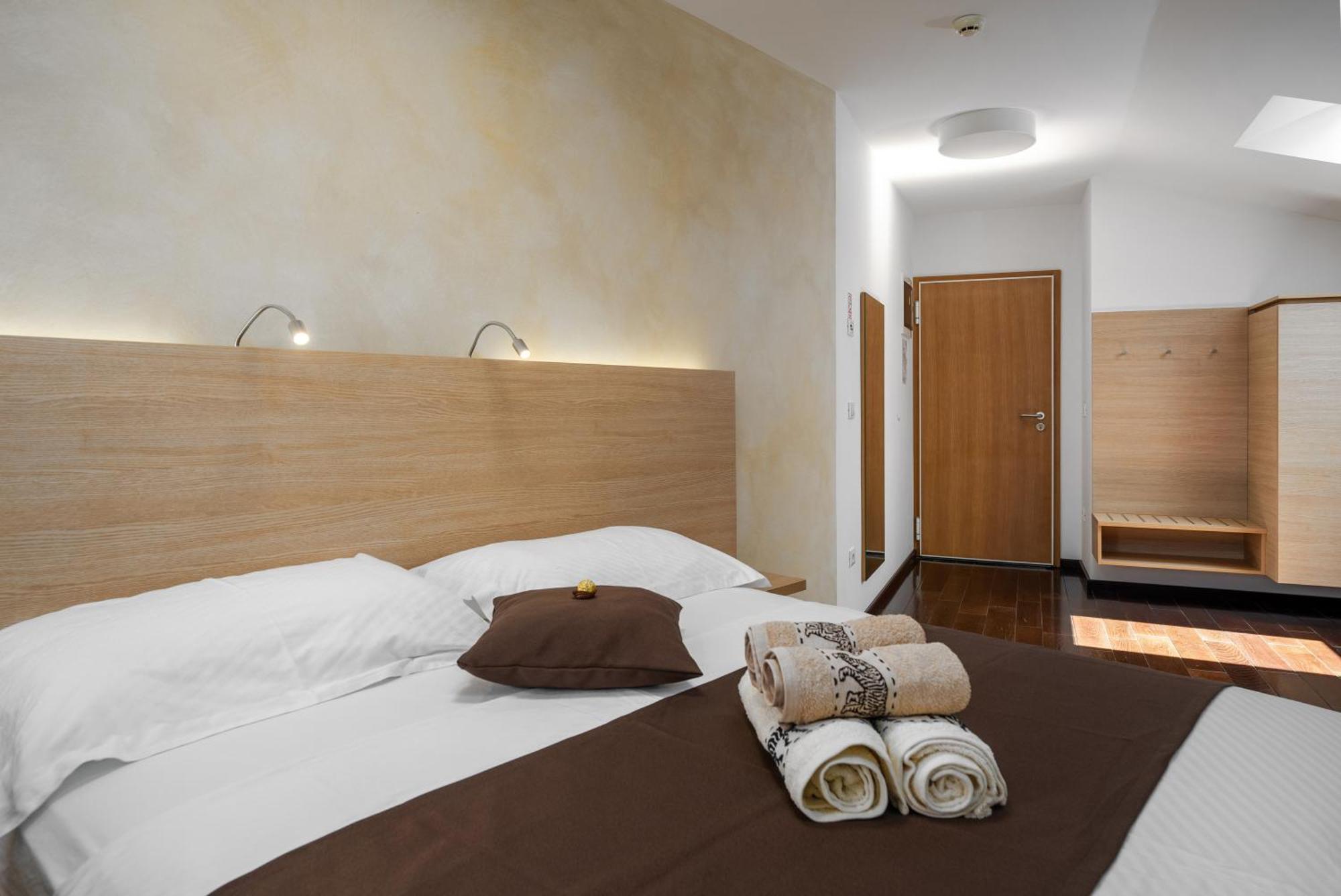 Boutique Wrungel Hotel Vrsar Exterior photo