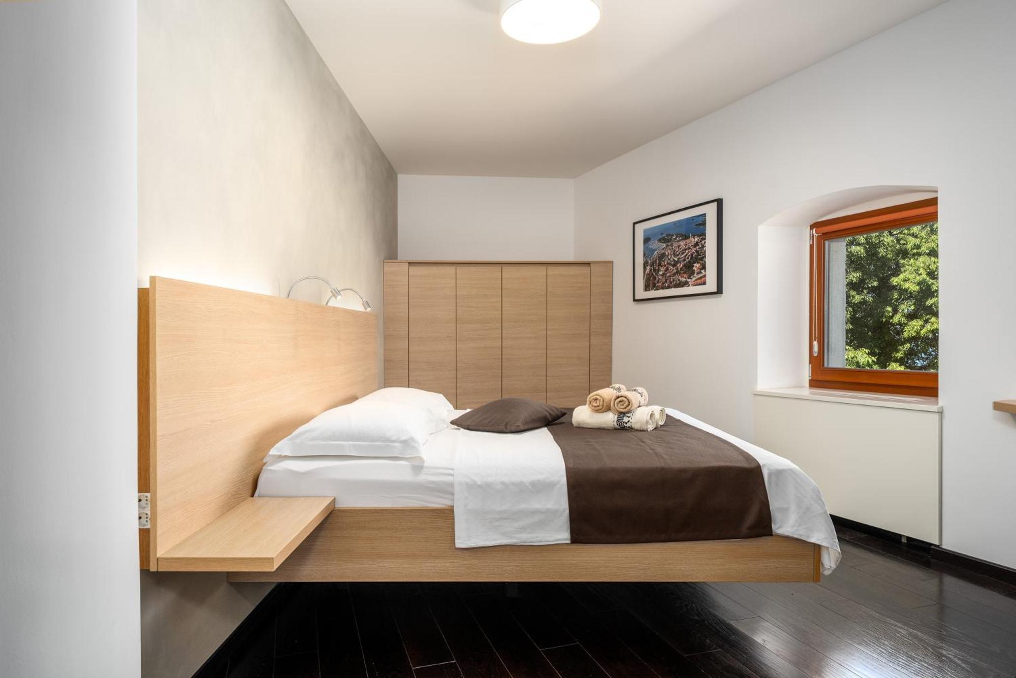 Boutique Wrungel Hotel Vrsar Exterior photo